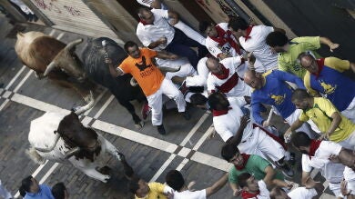 Dos heridos por asta en el séptimo encierro de San Fermín