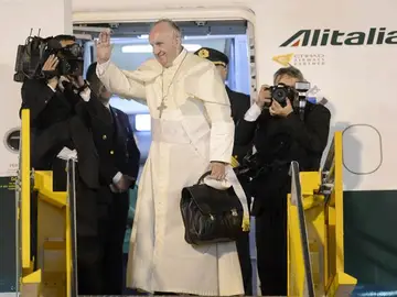 El Papa vuelve de sudamérica El Papa vuelve de sudamérica