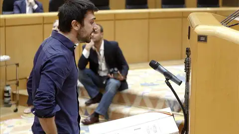 El senador Ramón Espinar toma posesión del escaño El senador Ramón Espinar toma posesión del escaño