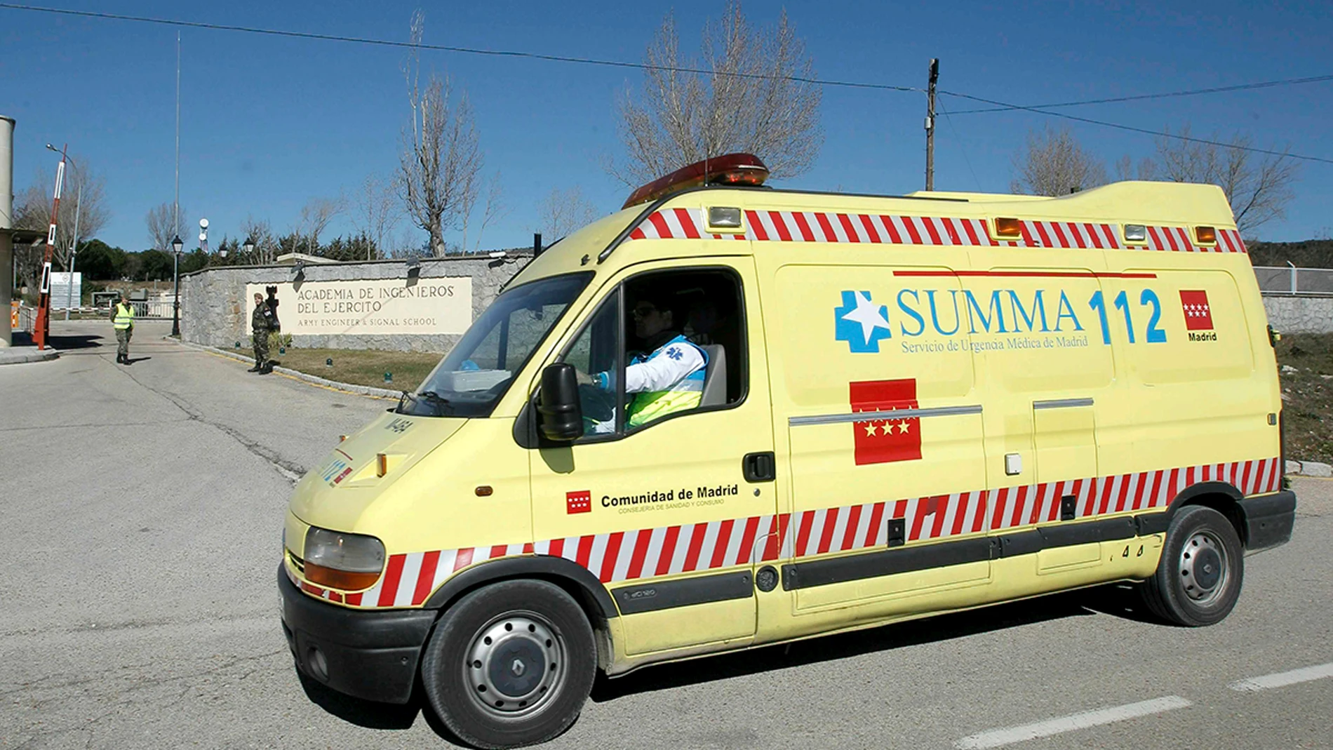 Ambulancia de los Servicios de Emergencias de Madrid Ambulancia de los Servicios de Emergencias de Madrid