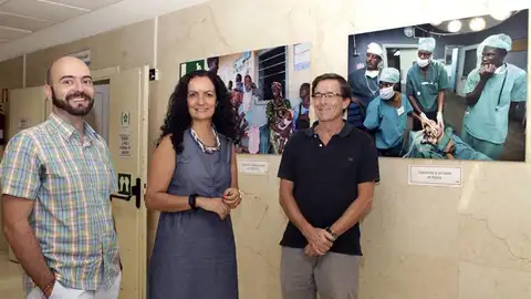 Algunos de los profesionales del equipo que trató la crisis del ébola el año pasado. Algunos de los profesionales del equipo que trató la crisis del ébola el año pasado.