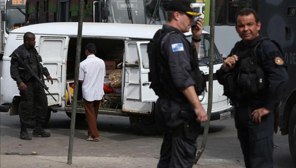 Agentes de policía en Brasil
