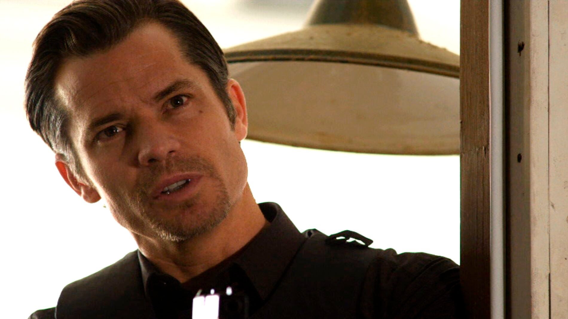 Raylan no logra hacer confesar Tanner