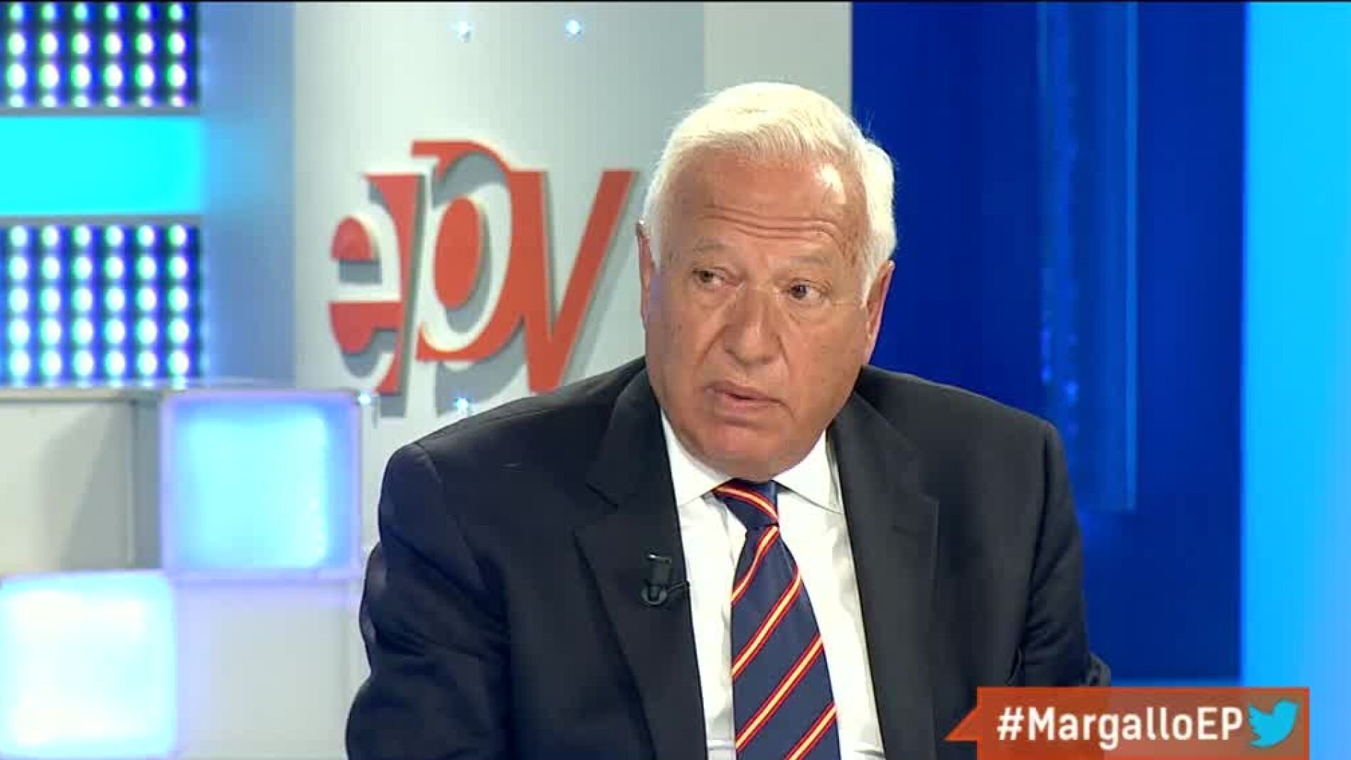 Jos&eacute; Manuel Garc&iacute;a Margallo, ministro de Exteriores, durante una entrevista en Espejo P&uacute;blico