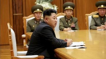 Kim Jong-un, en una reunión militar