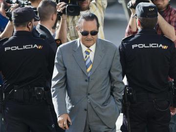 Anulan el tercer grado a Julián Muñoz porque tiene capacidad de delinquir Anulan el tercer grado a Julián Muñoz porque tiene capacidad de delinquir