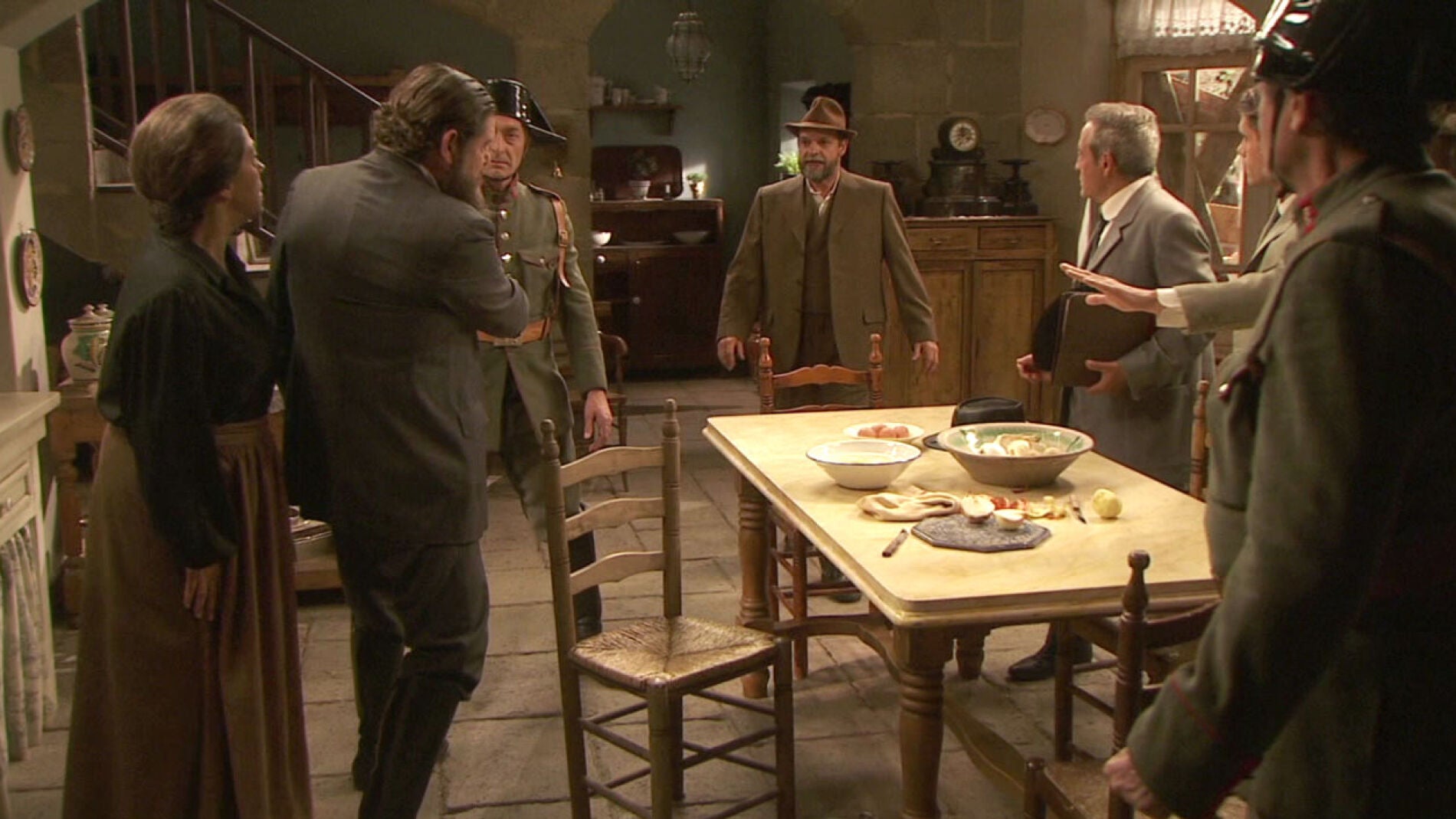 Raimundo impedir&aacute; el desahucio de La Casona