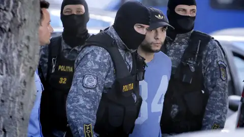 Sergio Morate con la Policía rumana Sergio Morate con la Policía rumana