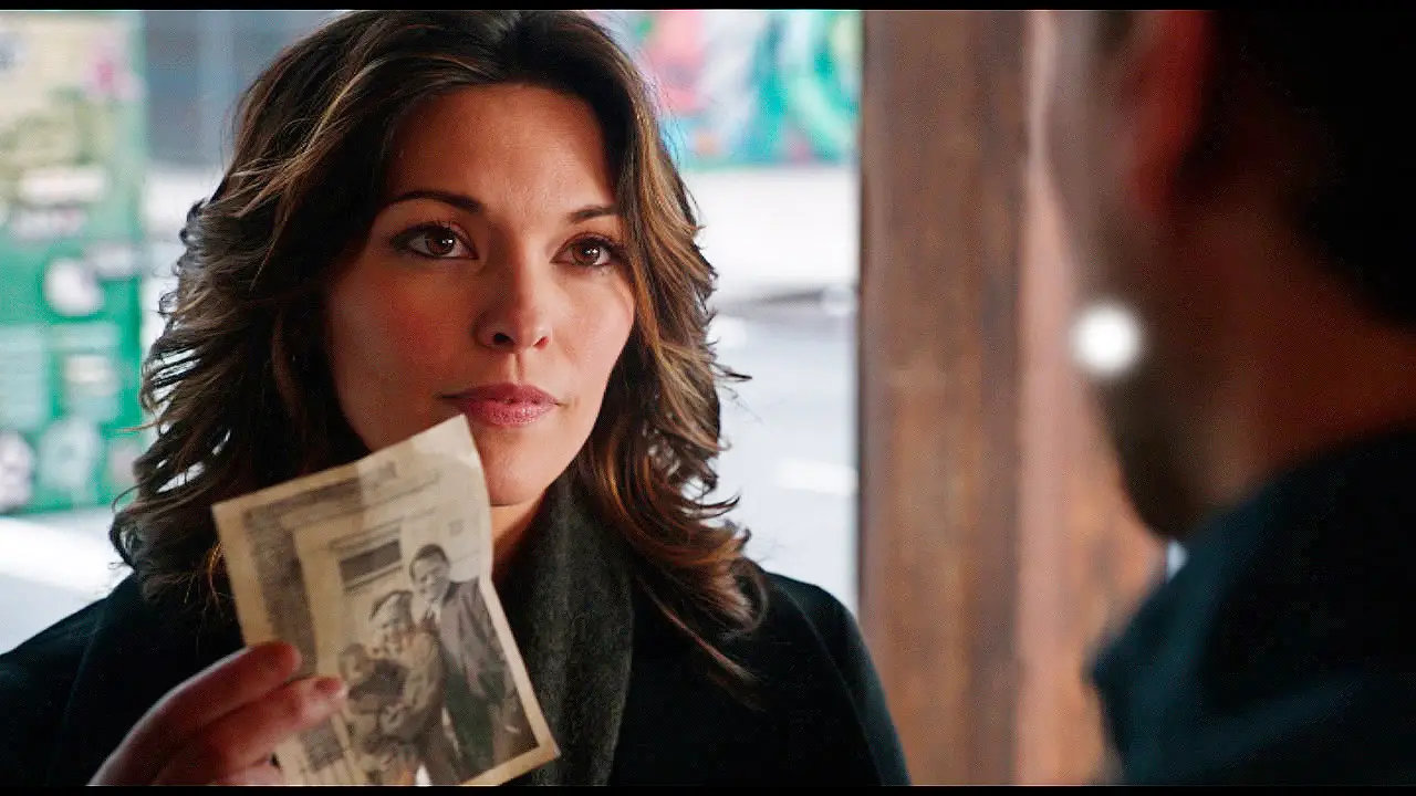 ¿Jo descubre finalmente el secreto de Henry?