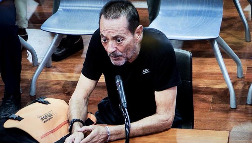 Julián Muñoz durante el juicio