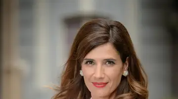Elia Galera es Adela Vázquez