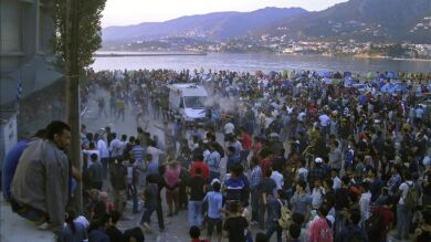 Cifra récord de refugiados en Grecia, con más de 500.000, sin centros de recepción preparados