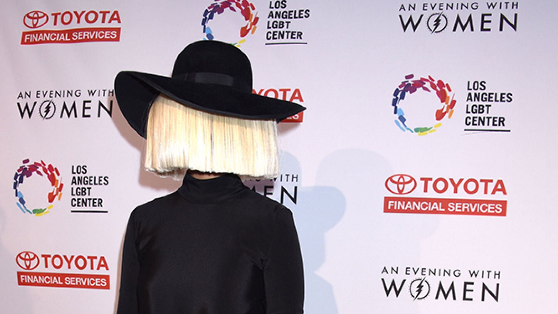 Sia en una de sus apariciones públicas
