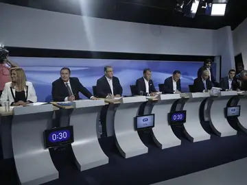 Debate televisado entre líderes griegos. Debate televisado entre líderes griegos.