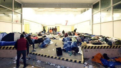 Un incendio provocado destruye un centro para refugiados de la Cruz Roja en el norte de Austria