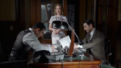 Lee la secuencia en la que Clara le cuenta a Alberto que es hombre del año