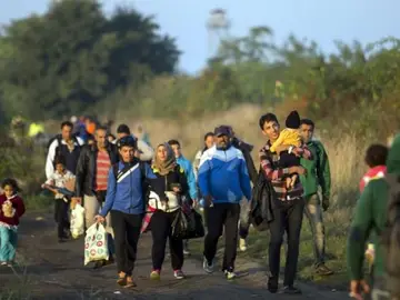 Refugiados camino alemania Refugiados camino alemania