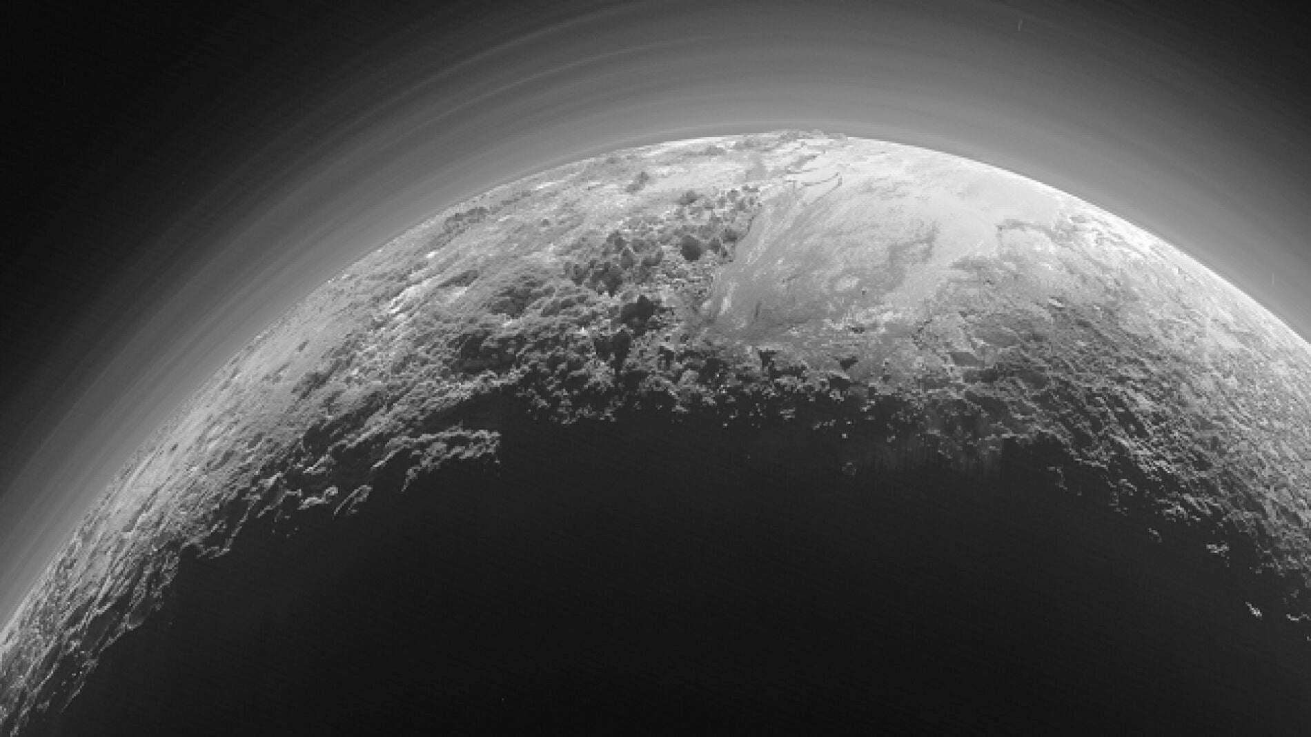 Plut&oacute;n, retratado por la nave New Horizons