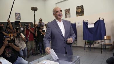 Nueva Democracia reconoce su derrota e insta a Tsipras a 