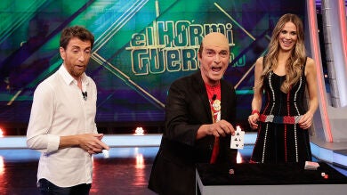 Manolo Sarriá sustituye a Jandro con su 'particular' magia