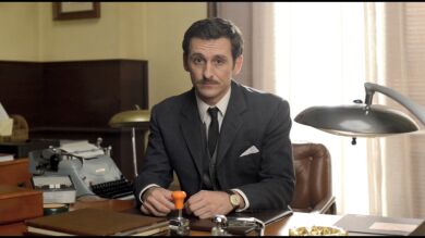 Bárbara y Cristina vuelven loco a Víctor, el nuevo secretario de Galerías Velvet