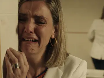 Carmen llora por la muerte de su hija Ainhoa Carmen llora por la muerte de su hija Ainhoa