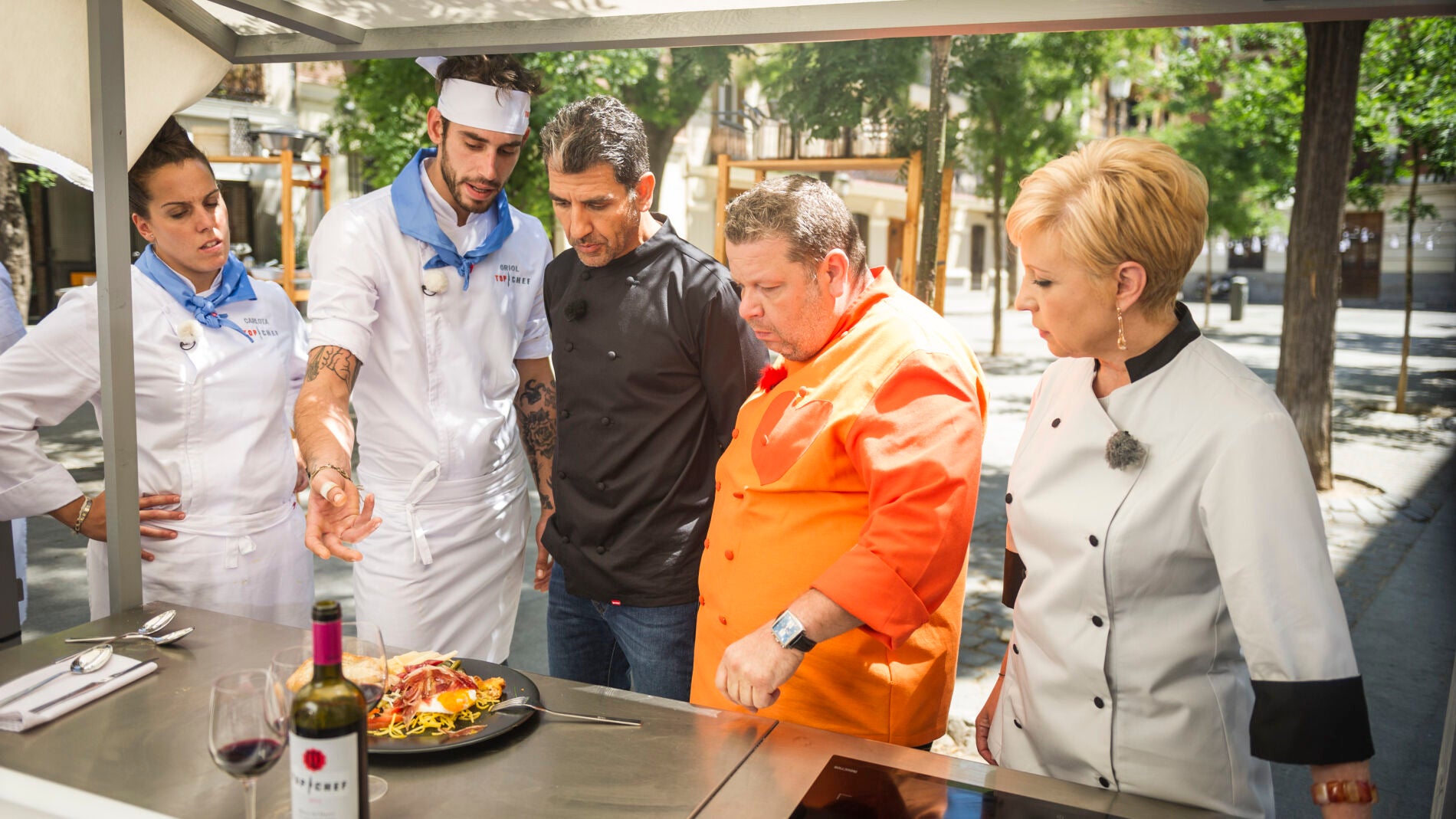Chicote: "Sois cocineros y me est&aacute;is sacando el mismo plato que mi prima la peque&ntilde;a"