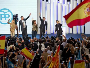 Cospedal, Albiol, Camacho, Rajoy y Sarkozy Cospedal, Albiol, Camacho, Rajoy y Sarkozy