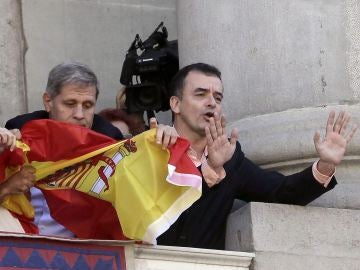 'Guerra de banderas' en el Ayuntamiento de Barcelona