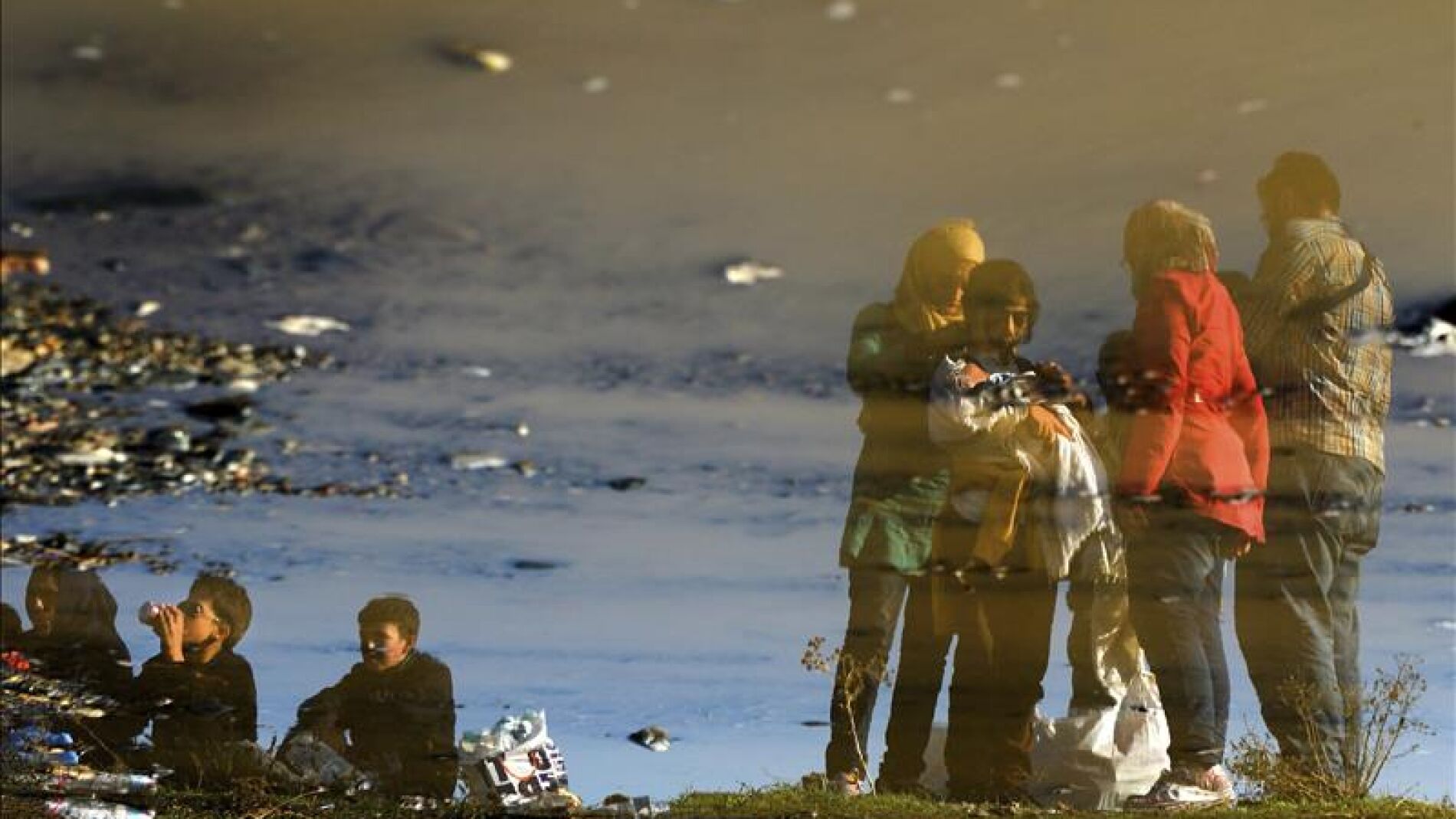 Medio mill&oacute;n refugiados e inmigrantes han llegado a Europa por mar en 2015