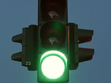 La pelea se inició al ponerse en verde el semáforo La pelea se inició al ponerse en verde el semáforo
