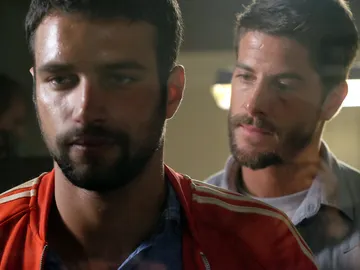 Salva interroga a Lucas Salva interroga a Lucas