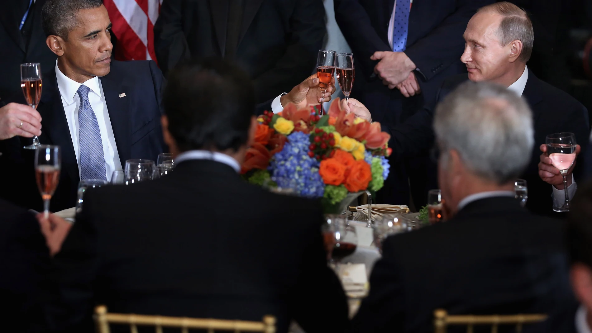 Brindis entre Barack Obama y Vladimir Putin Brindis entre Barack Obama y Vladimir Putin