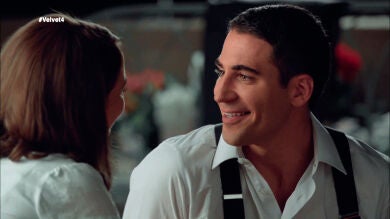 Alberto consuela a Ana: 
