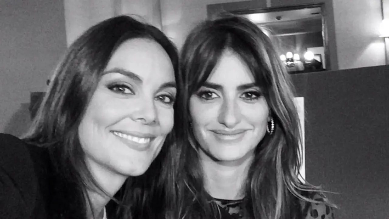 Mónica Carrillo entrevista a Penélope Cruz