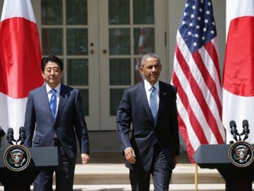 Obama junto al primer ministro joponés, Shinzo Abe. Obama junto al primer ministro joponés, Shinzo Abe.
