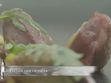 Pichón con cereales Pichón con cereales