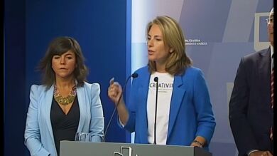 Quiroga retira la moción para crear una ponencia que incluyera a EH Bildu