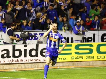 Toquero celebra su gol contra el Osasuna