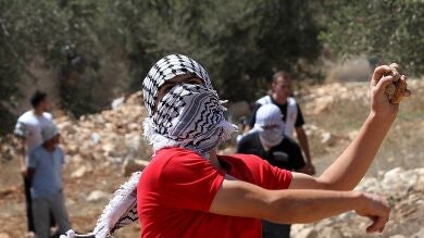 Israel endurece las penas de cárcel por tirar piedras