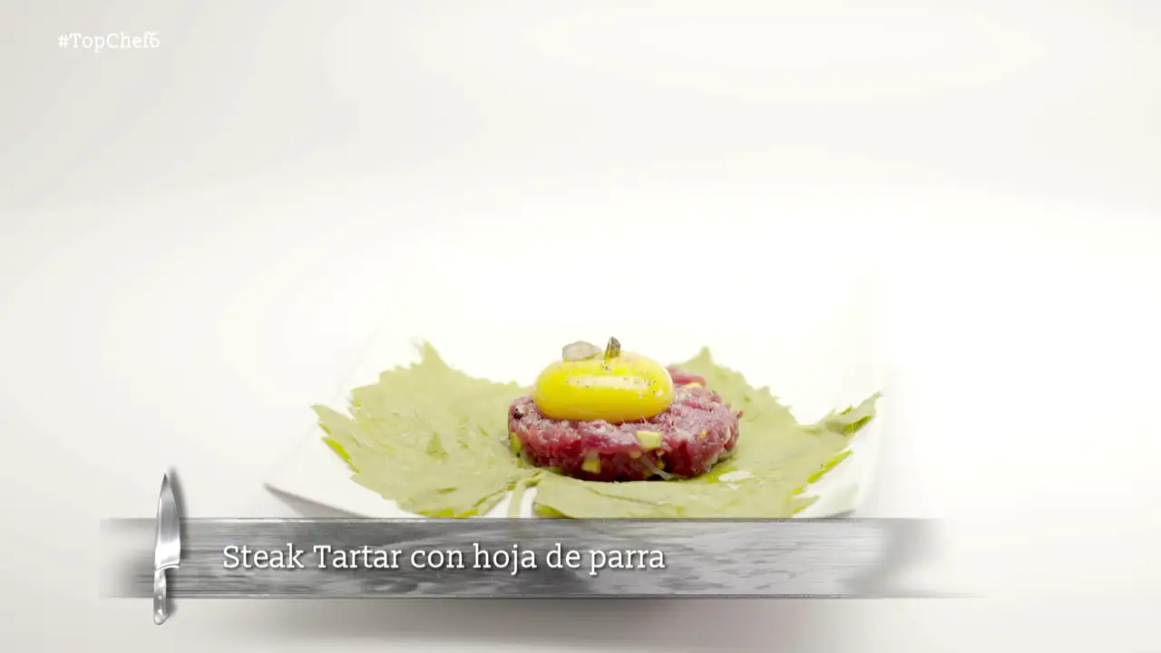 Steak tartar con hoja de parra