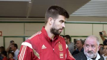 Gerard Piqué, en el aeropuerto