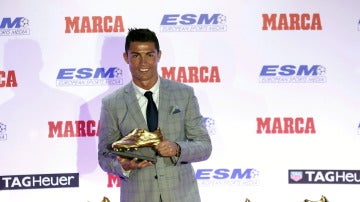Cristiano Ronaldo con su cuarta Bota de Oro
