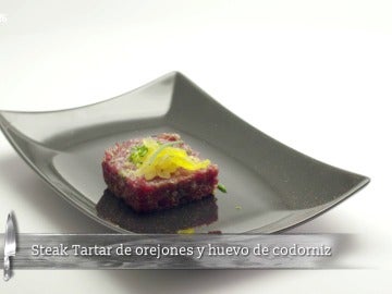 Steak tartar de orejones y huevo de cordorniz