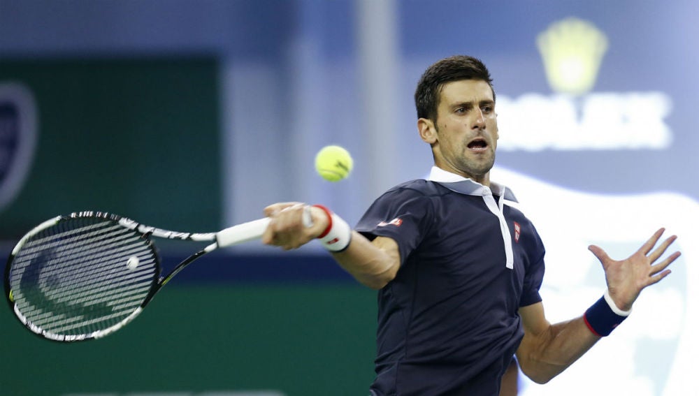 Djokovic golpea de derecha ante Klizan