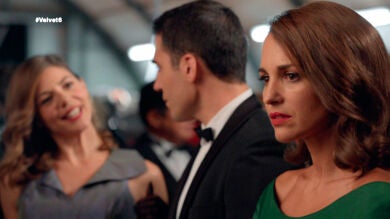 Cristina aparece en la fiesta dispuesta a humillar a Ana: “Sara fue amante de Alberto”