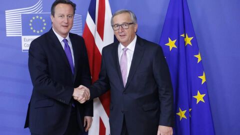 Junker y Cameron.