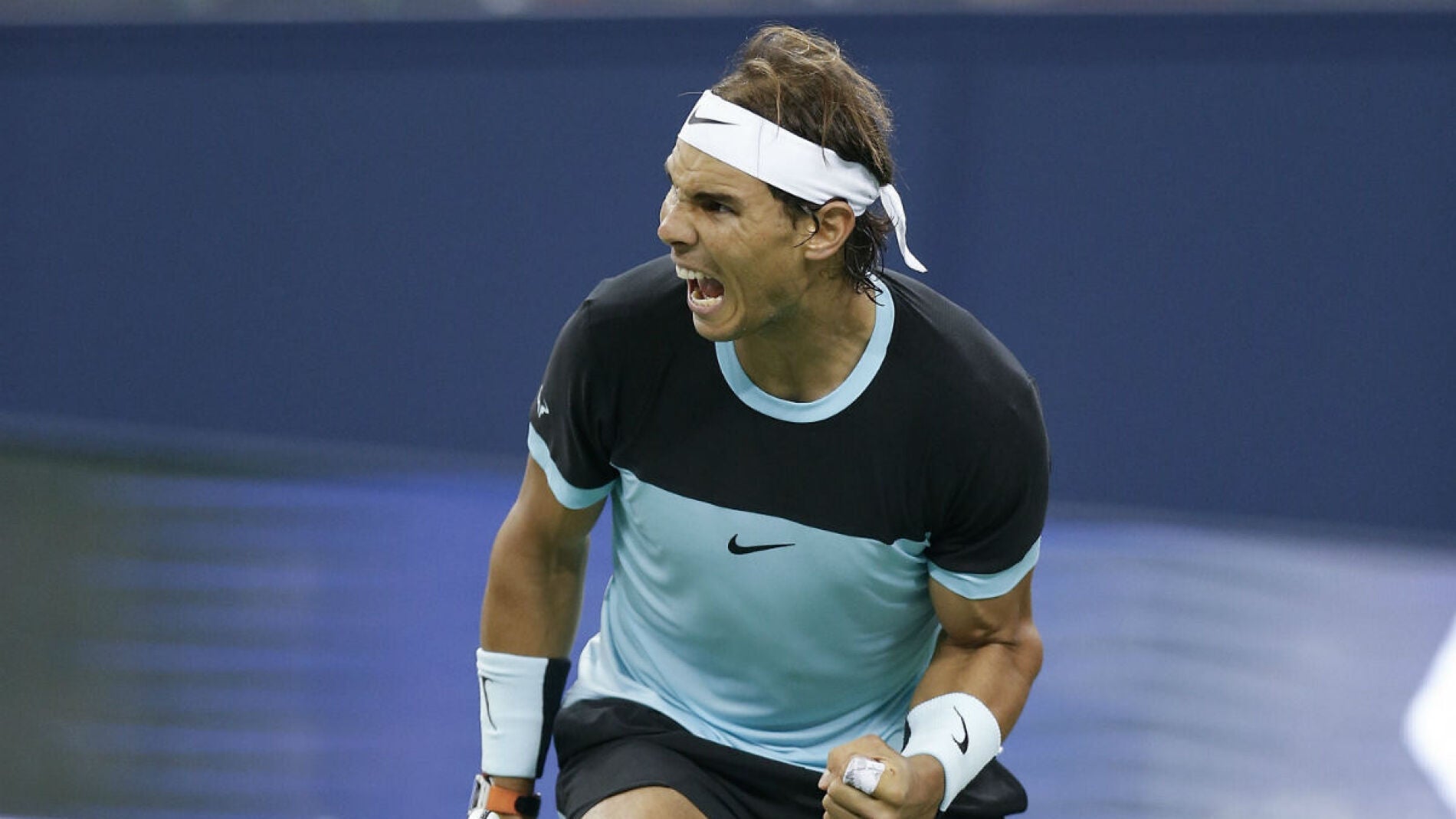 Nadal celebra un punto en Shangh&aacute;i