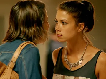 Pilar con su madre Pilar con su madre