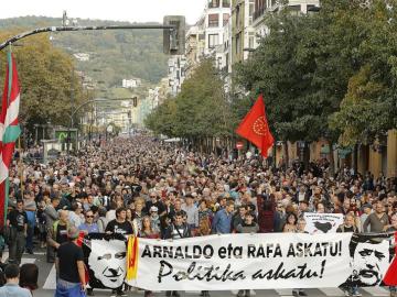 Manifestación a favor de la liberación de Arnaldo Otegi